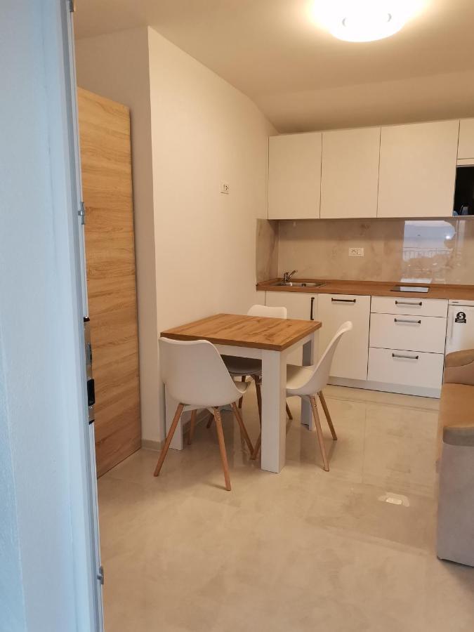 Apartment Luka Makarska Esterno foto